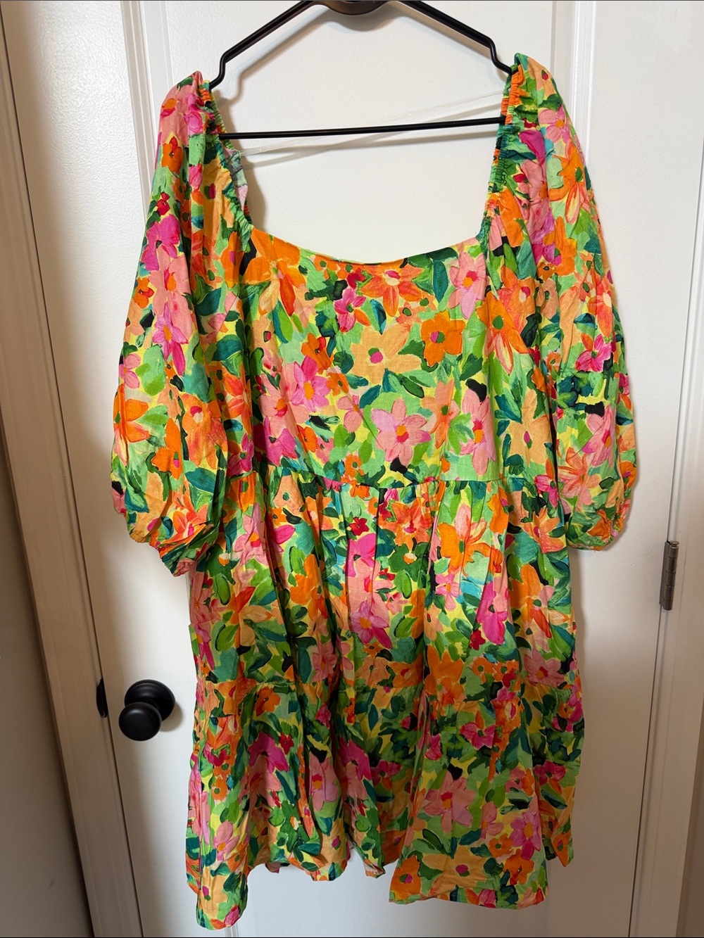 Sanctuary Multicolor Floral Puff-Sleeve Midi Dress